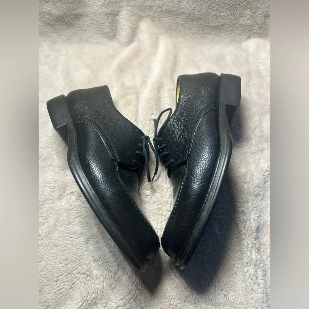 Sandro Moscoloni Vineyard black leather dress shoes size 11 D